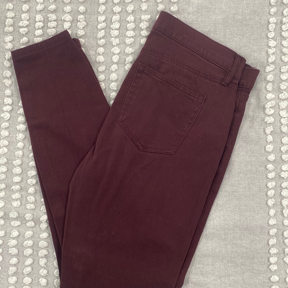 Loft Women’s Burgundy Skinny Jeans Size 27/US 4